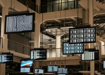 Mange cloud services